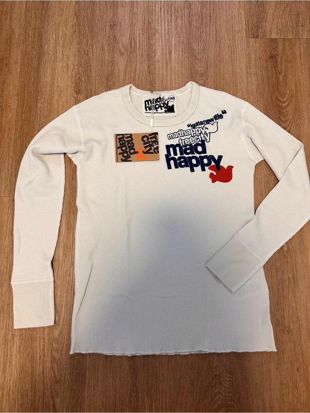 MadHappy FREE CITY Collab - White Graphic Thermal Long Sleeve XS/S
